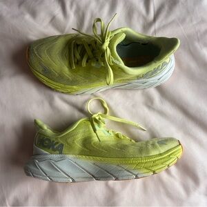 HOKA Arahi Running Shoes – Women’s Size 6.5